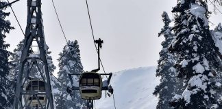 Sciare a Gulmarg Kashmir in India