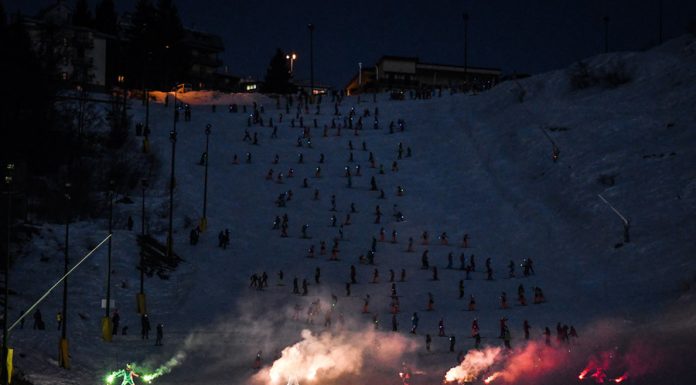 Prato Nevoso, la mega fiaccolata per il Gaslini